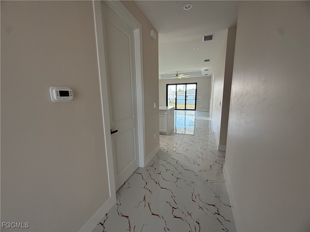 15335/ 15337  Wall Drive