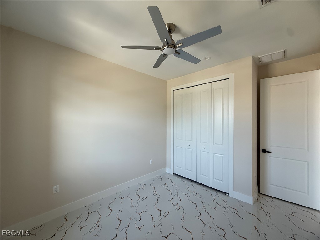 15335/ 15337  Wall Drive