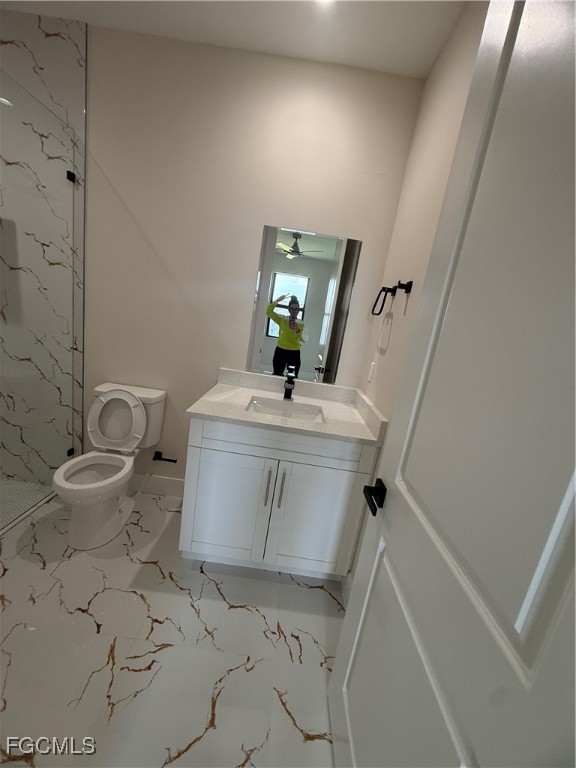 15335/ 15337  Wall Drive