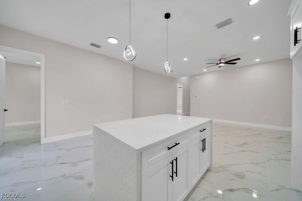 4648/4650  Leonard Boulevard