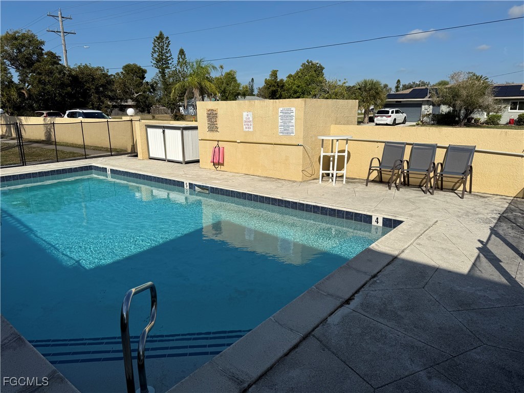 1104 SE 8th Street, Apt 4