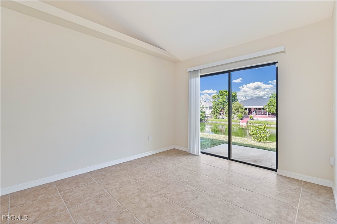 611/613 SE 14th Street