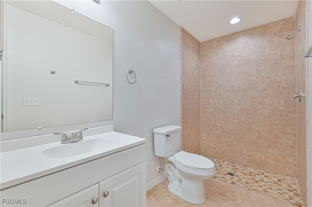 611/613 SE 14th Street