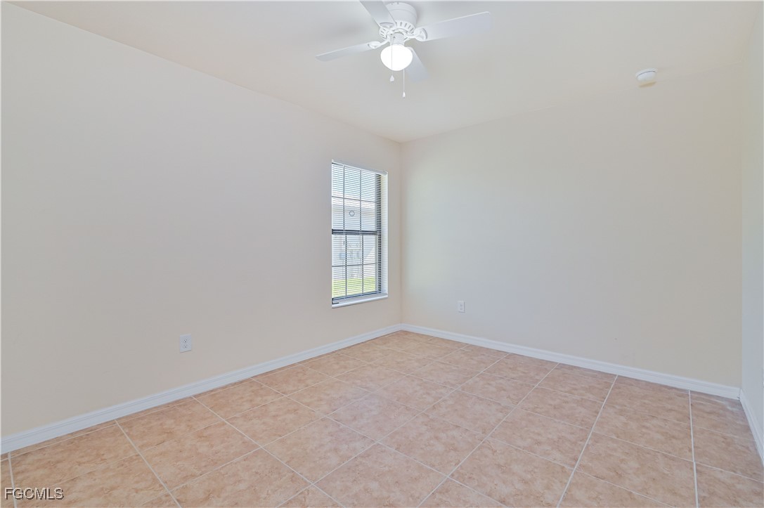 611/613 SE 14th Street