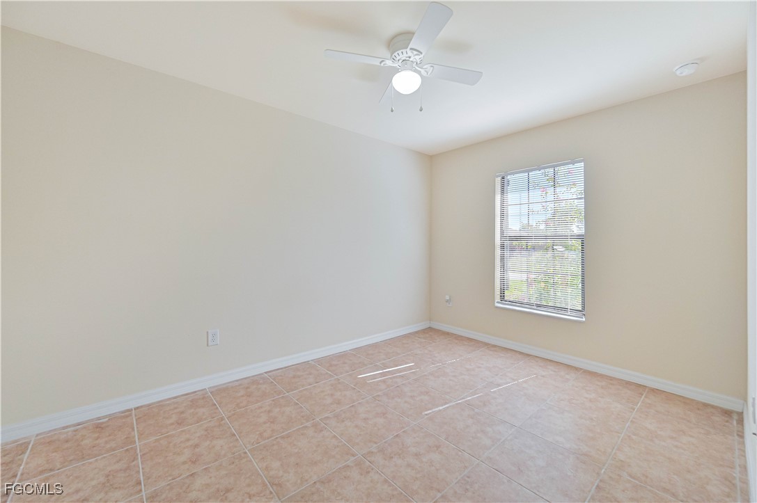 611/613 SE 14th Street