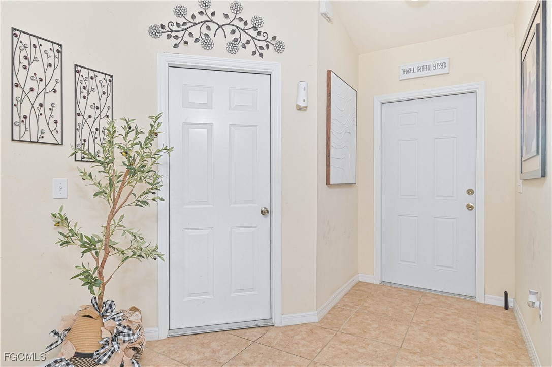 611/613 SE 14th Street