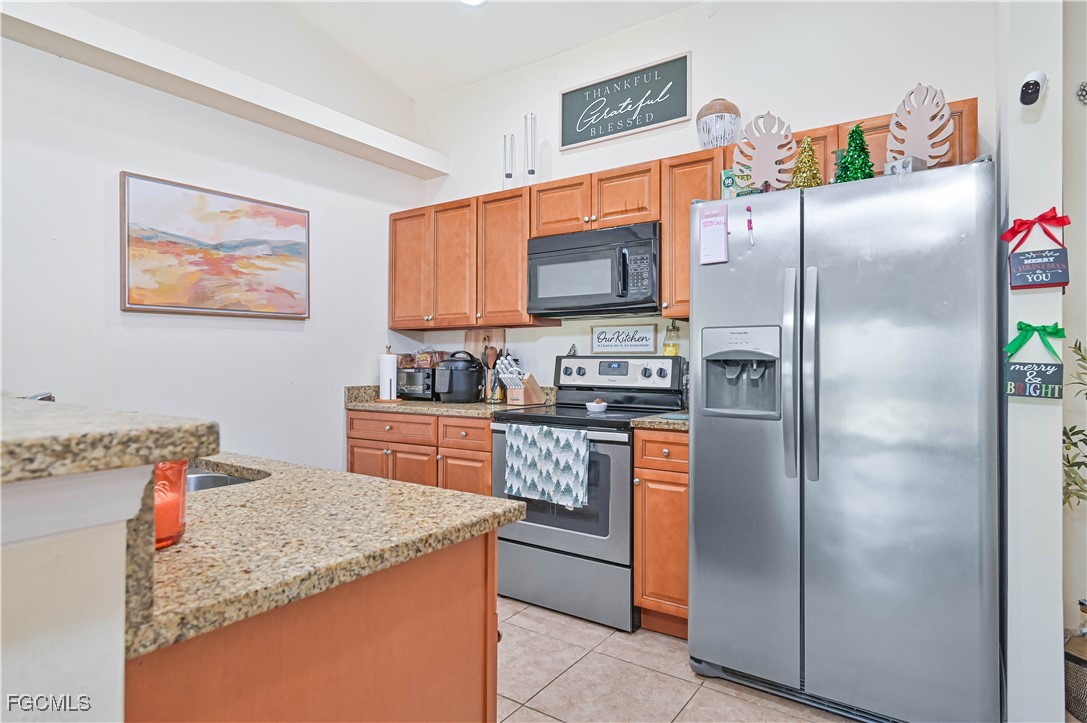 611/613 SE 14th Street