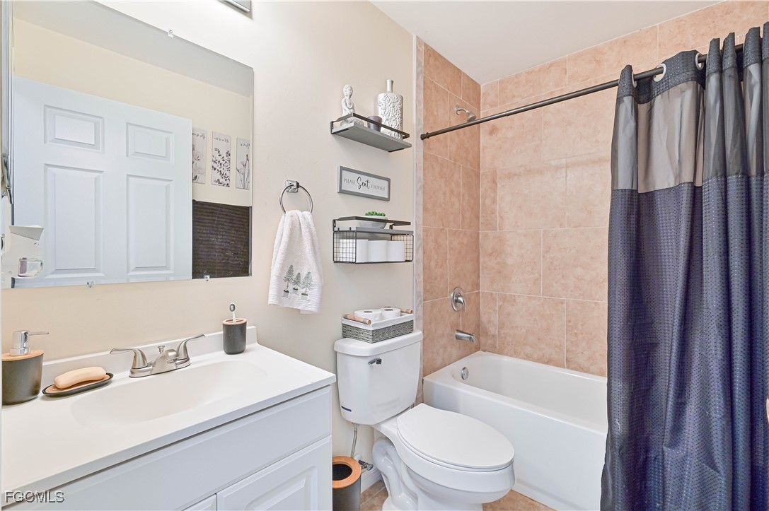 611/613 SE 14th Street