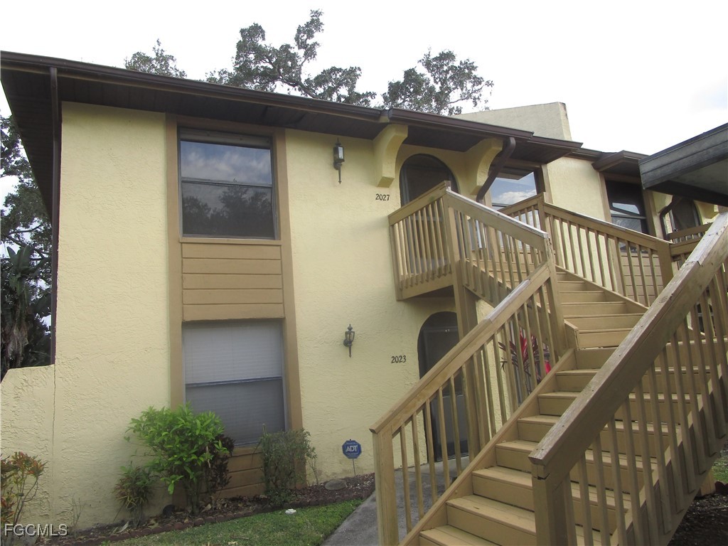 2027 Golfside Village Drive