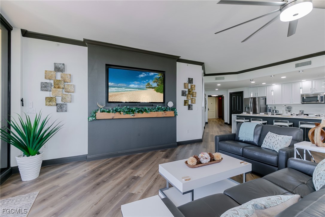 5781  Cape Harbour Drive, Apt 607