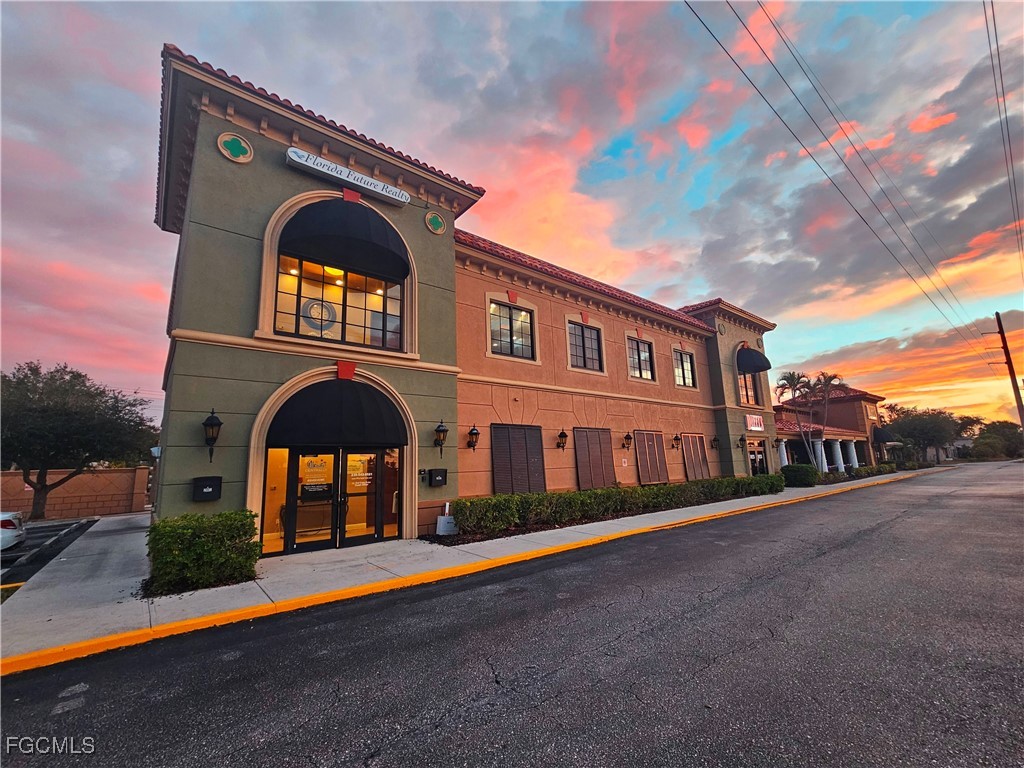 627 Cape Coral Parkway