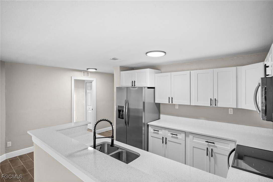 4541/4543  27th Street