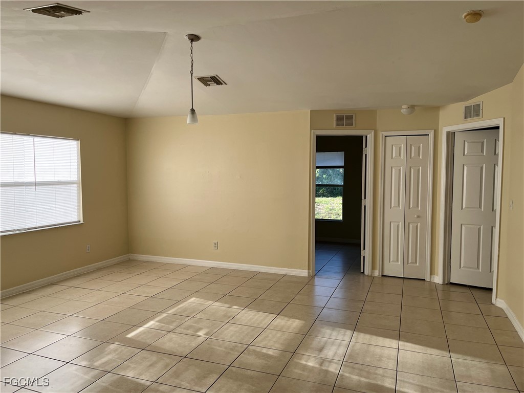 2424/2426  Ted Avenue