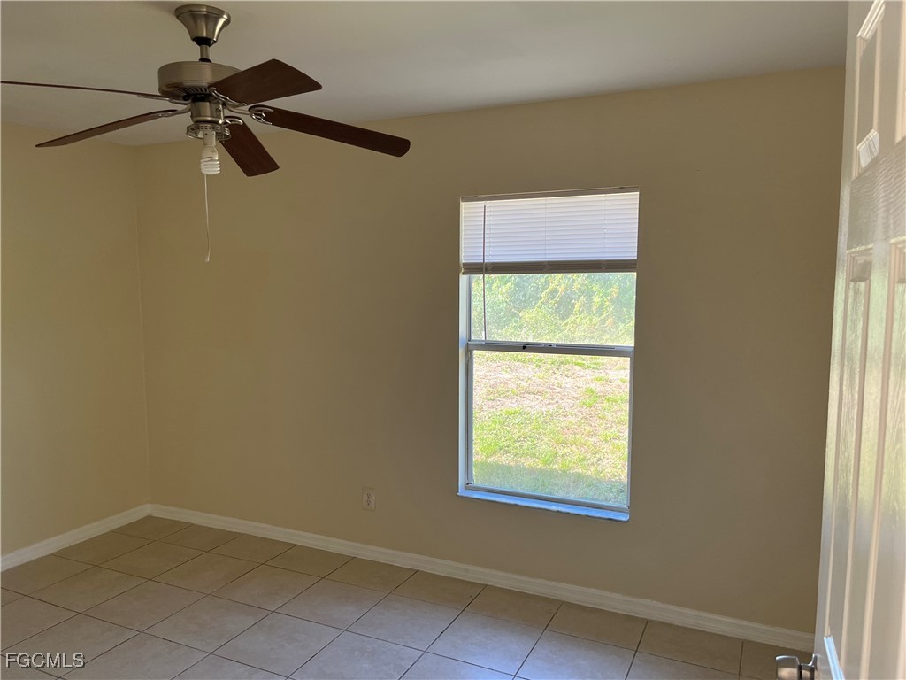 2424/2426  Ted Avenue