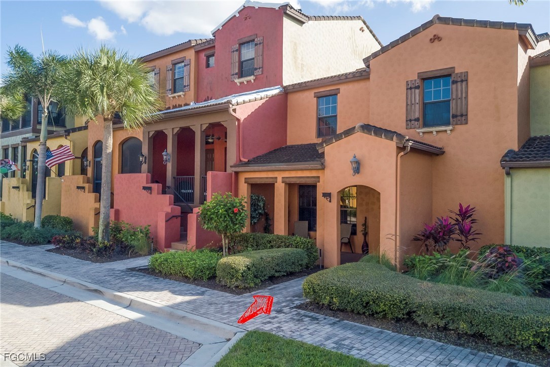 8752  Javiera Way, Apt 8505