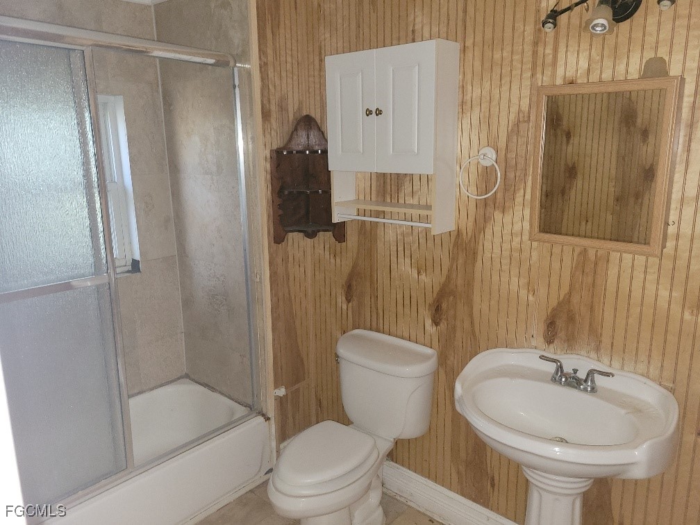 4272/4278  Scott Avenue