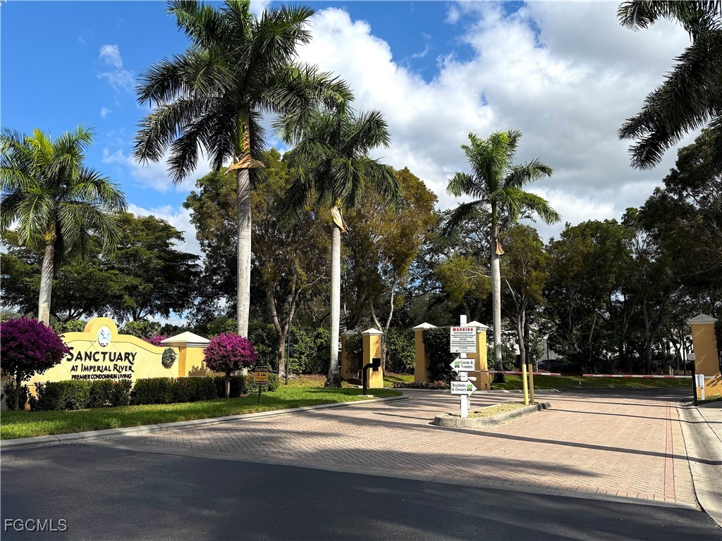 8736  River Homes Lane, Apt 7108