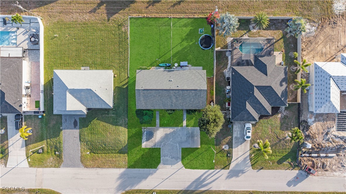 128/130 NE 16th Terrace