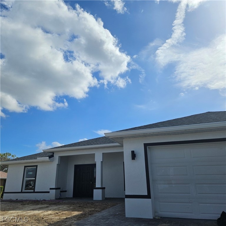 904 Vogiantzis Parkway