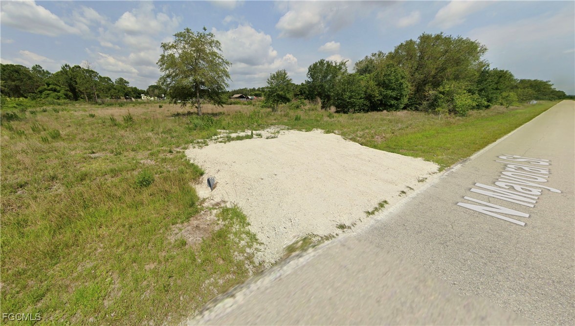 730 N Mayoral Street