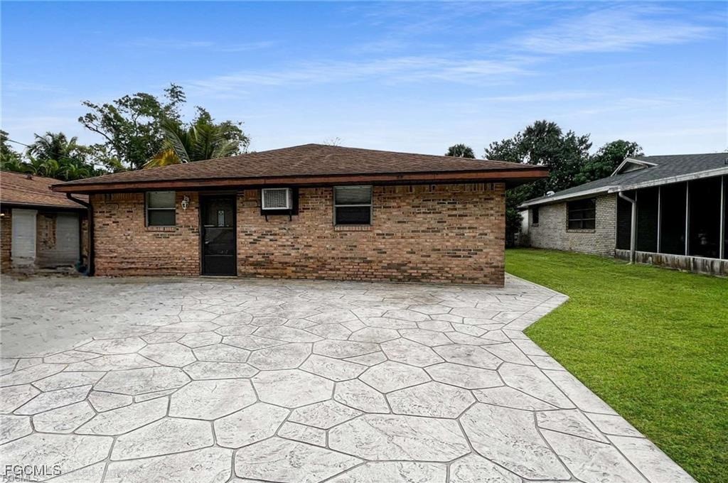 27917  Washington Street