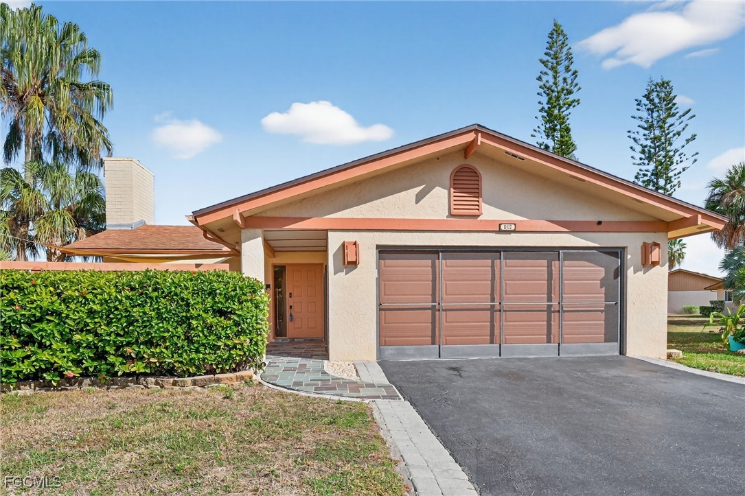 6417  Royal Woods Drive