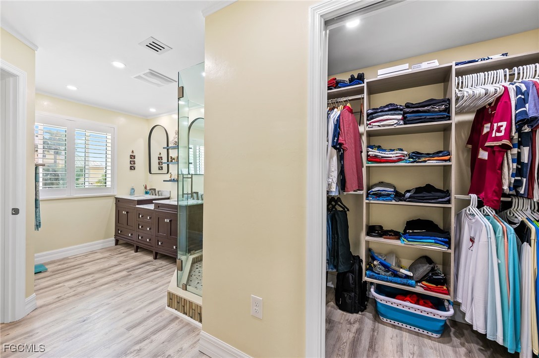 21520/522  Indian Bayou Drive