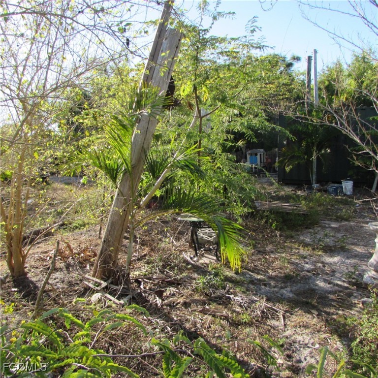 13560 / 13572  Stringfellow Road