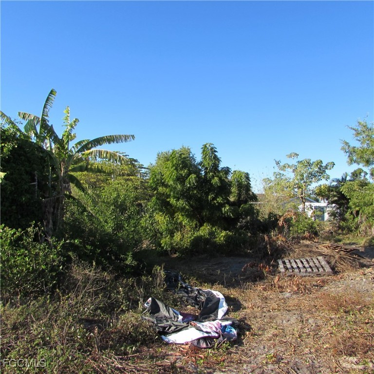 13560 / 13572  Stringfellow Road