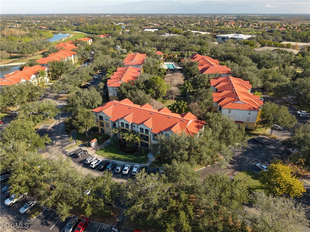 11541  Villa Grand, Apt 804