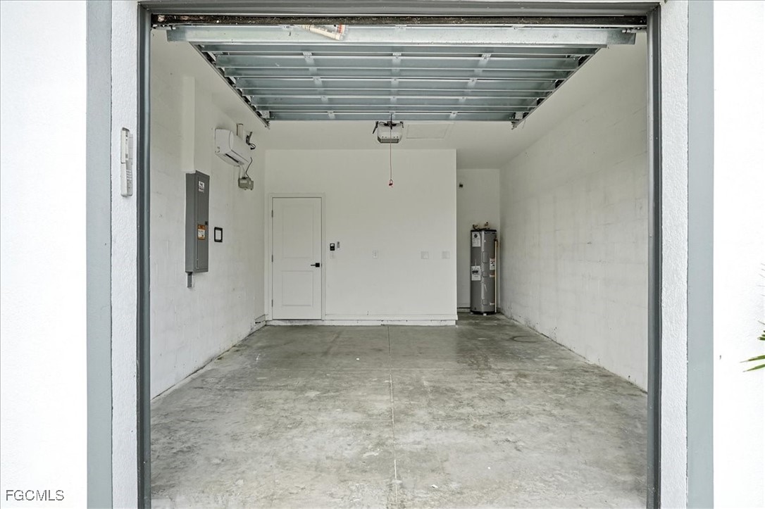 2530/2532 NW 31st Avenue