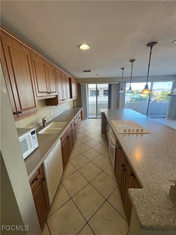 4803  Sunset Court, Apt 208