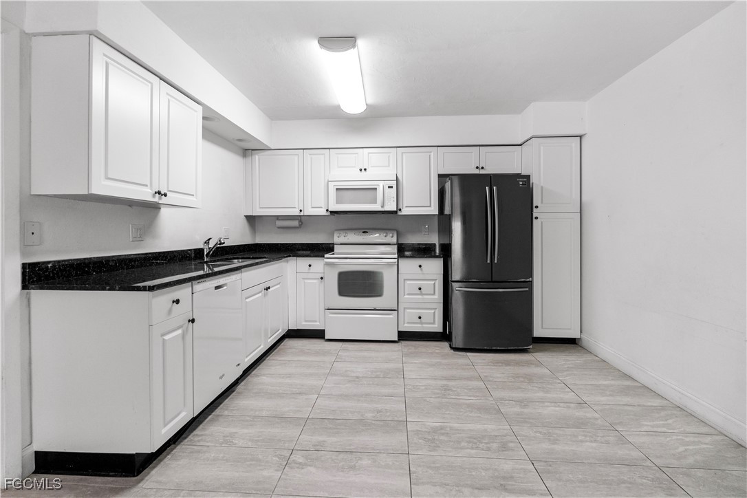 1100  Pondella Road, Apt 908