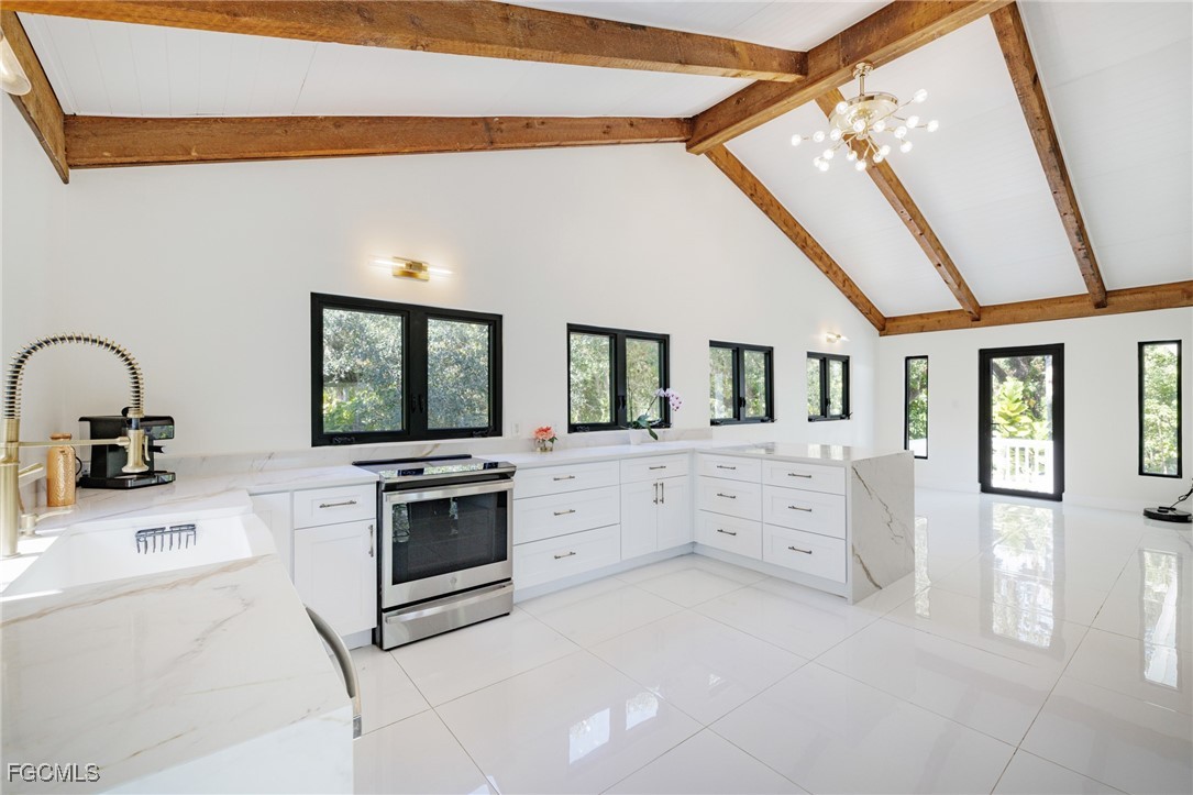 19481/483 S River Road