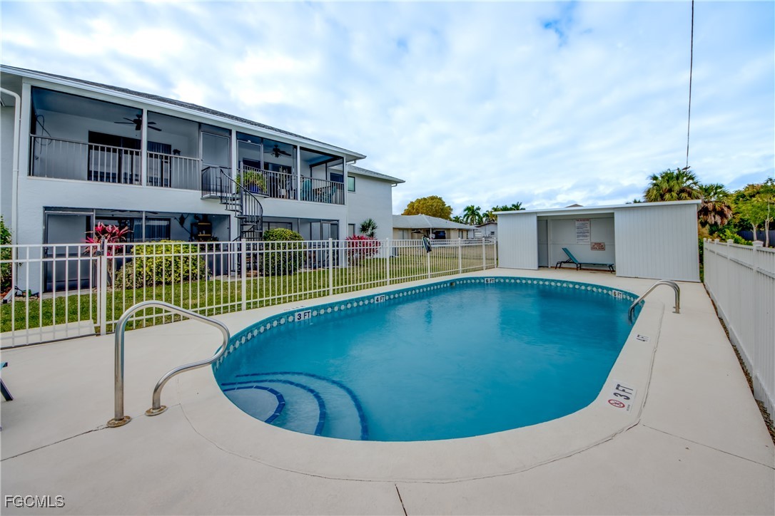 1202  Cape Coral Parkway, Apt 206