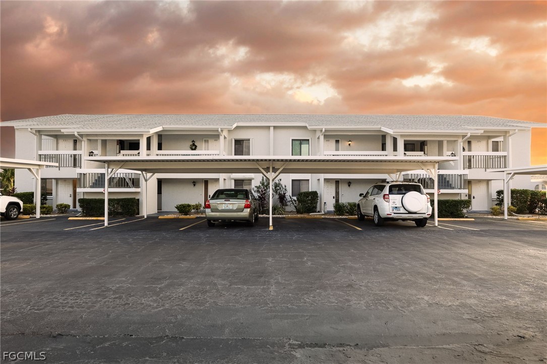 1016 SE 46th Street, Apt 203