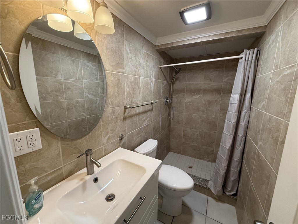 841/843  South Street