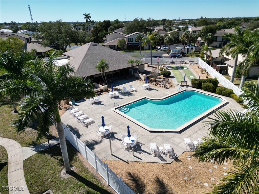 619 SE 12th Avenue, Apt 116