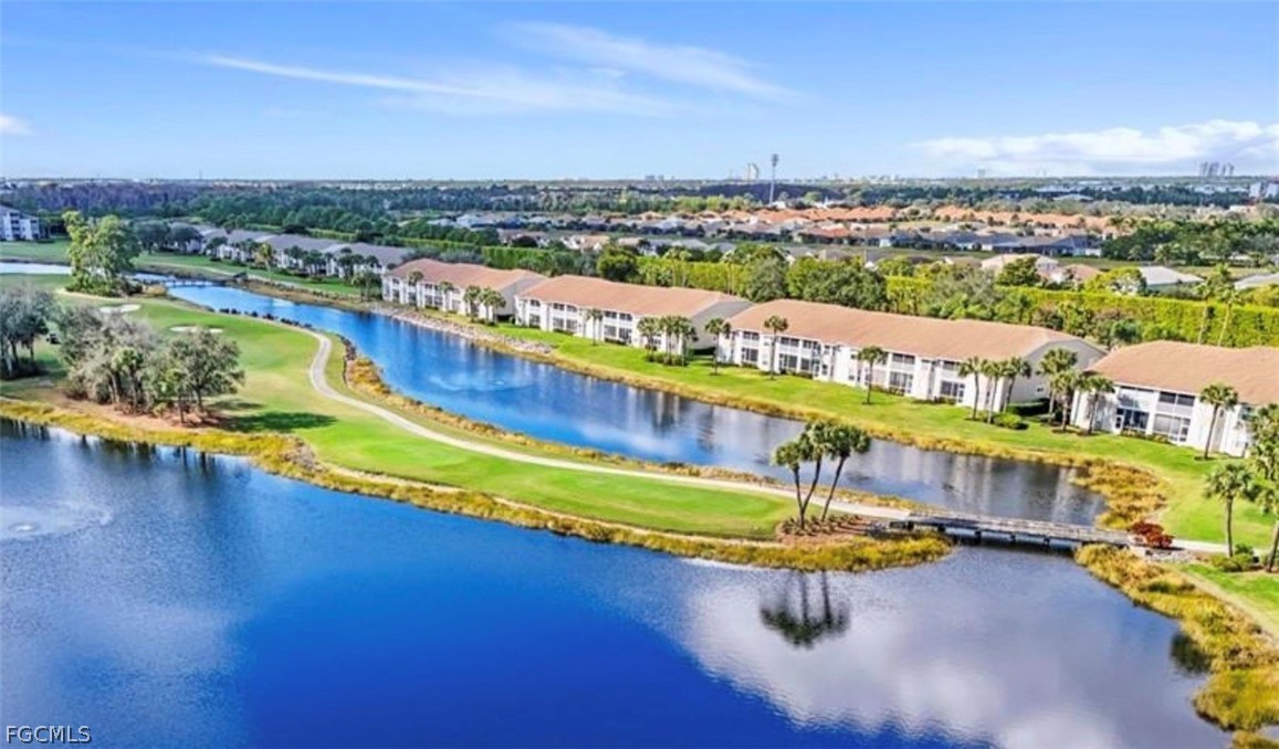 10230  Washingtonia Palm Way, Apt 1914