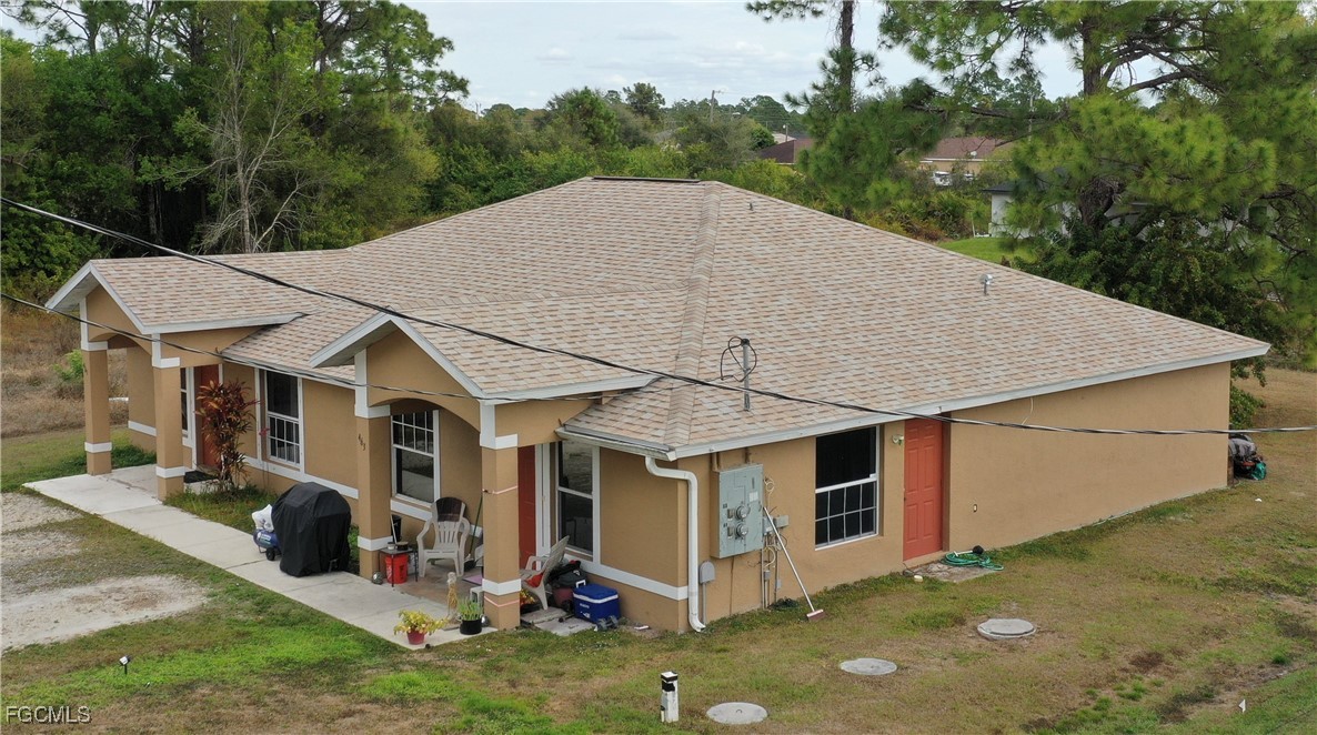 461/463  Loretta Avenue