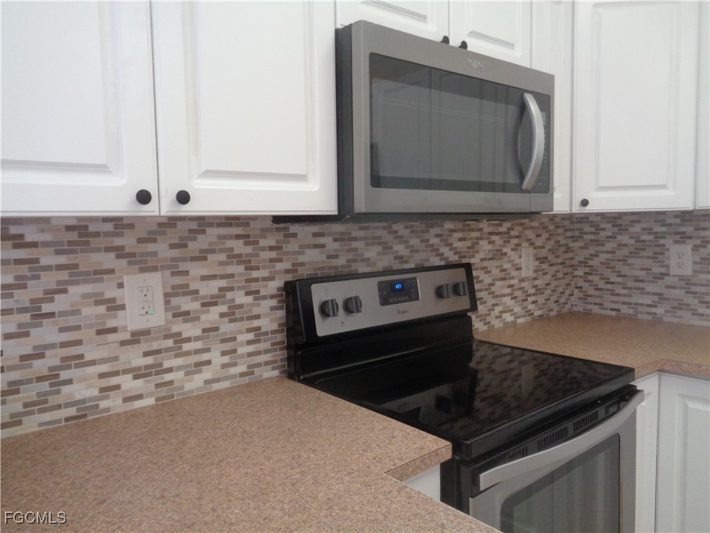 461/463  Loretta Avenue