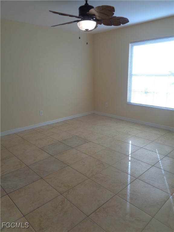 461/463  Loretta Avenue