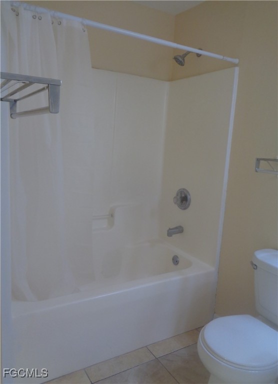 461/463  Loretta Avenue