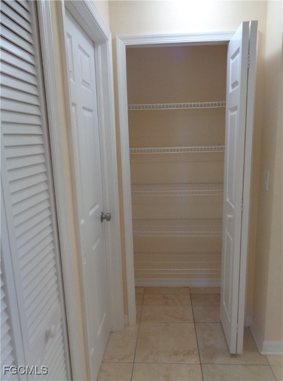 461/463  Loretta Avenue