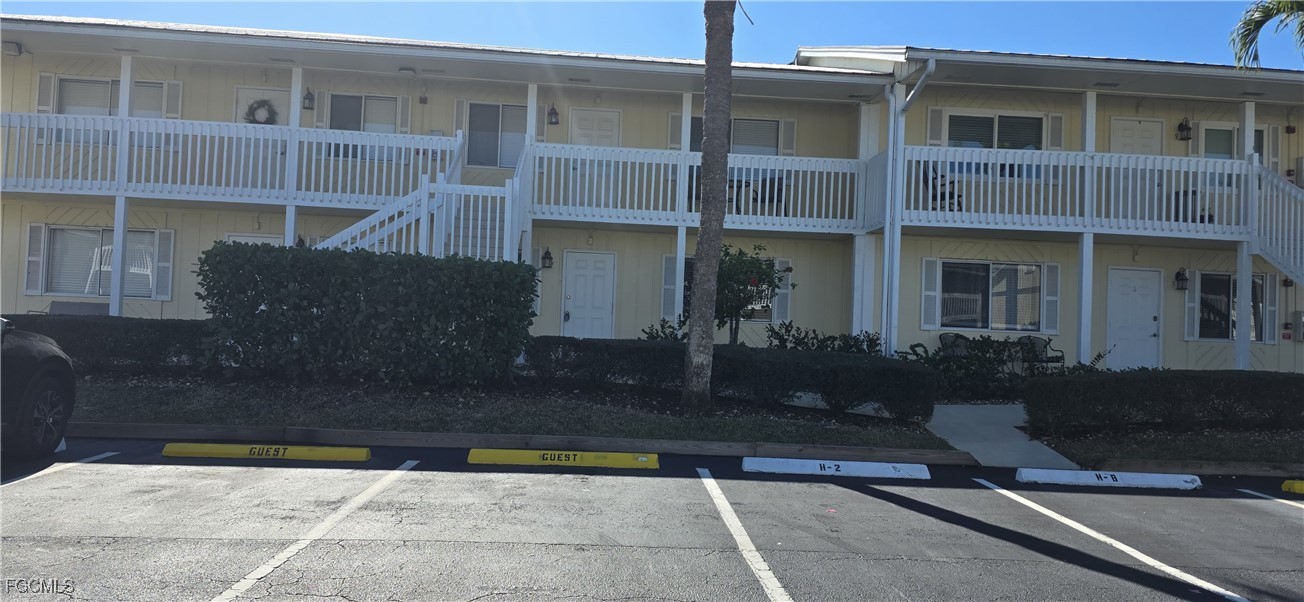 4617  Bayshore Drive, Apt H2