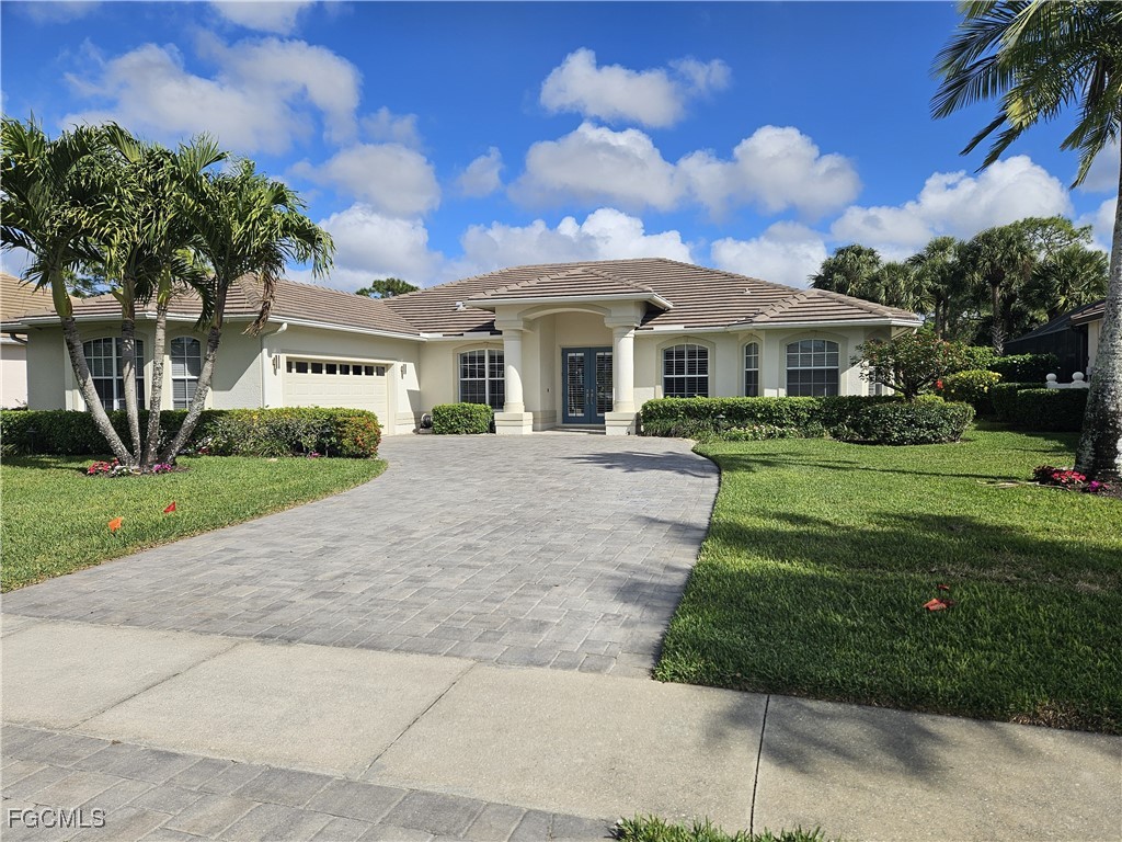 8944  Lely Island Circle
