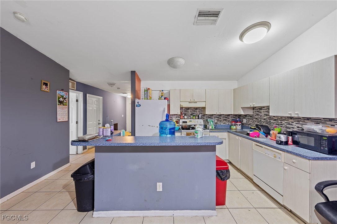 5113/5115  24th Street