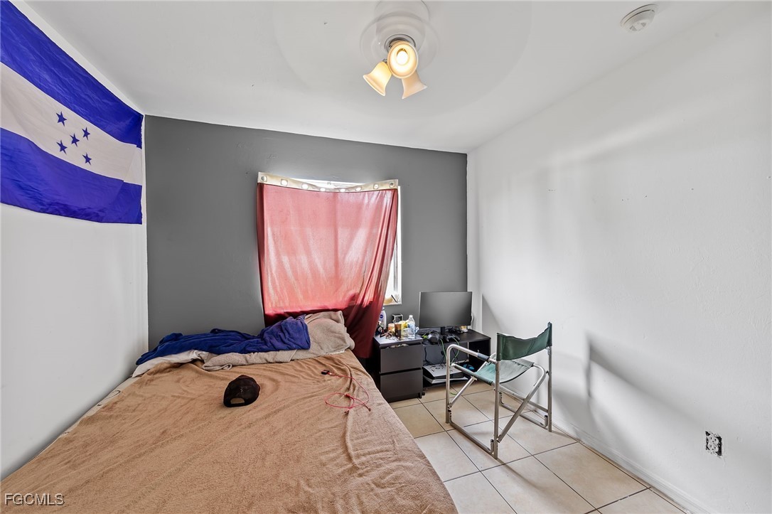 5113/5115  24th Street