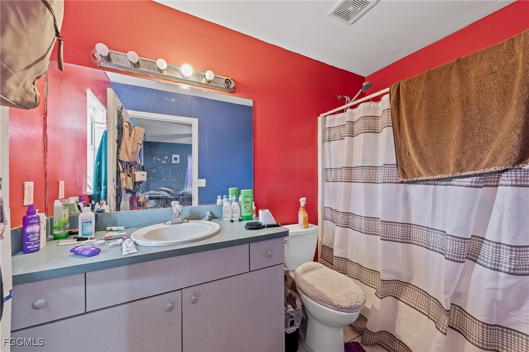 5113/5115  24th Street