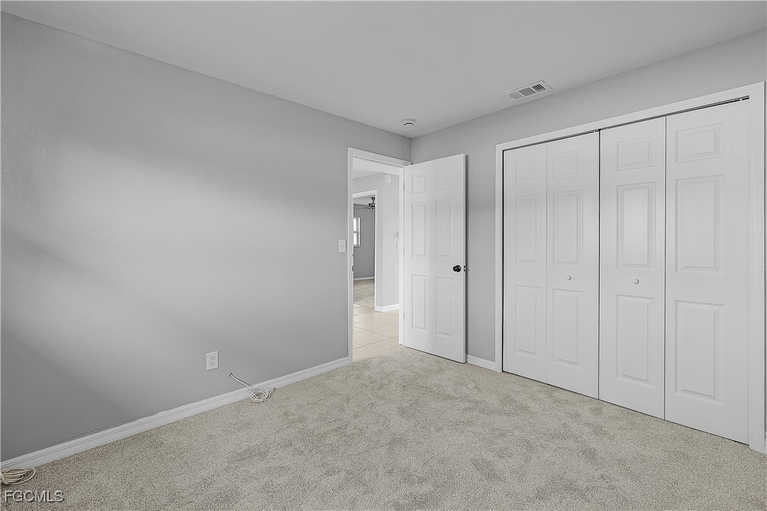 4012/4014 SW 16TH Place